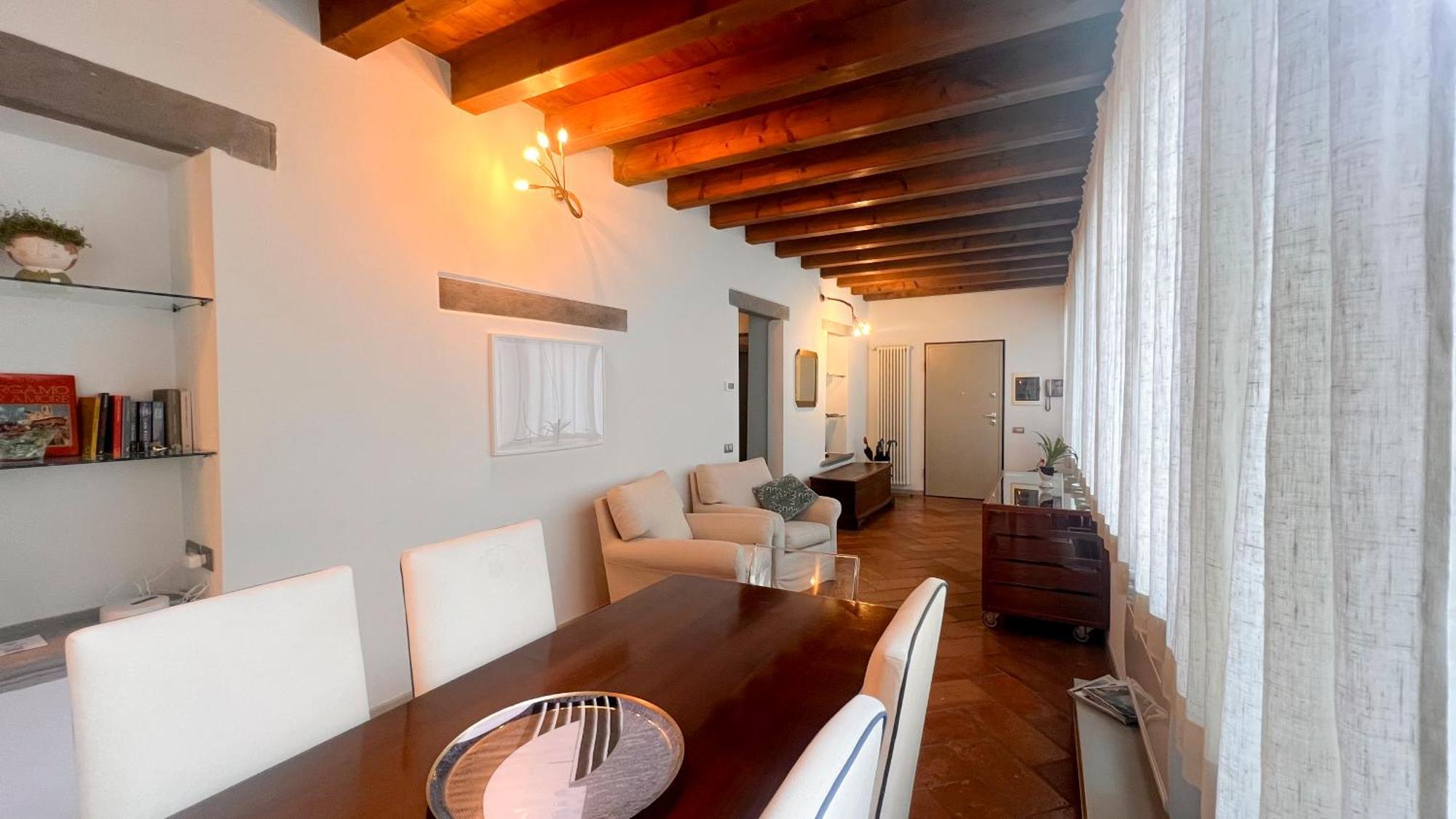 Casa Viola Apartment Bergamo Luaran gambar